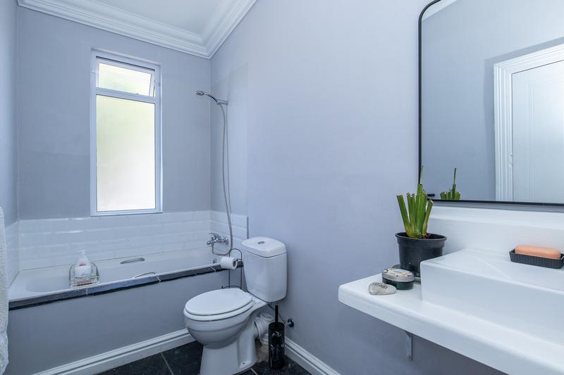 2 Bedroom Property for Sale in Plumstead Western Cape